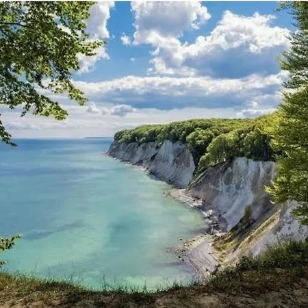 Sonnige Hafen In * Sassnitz